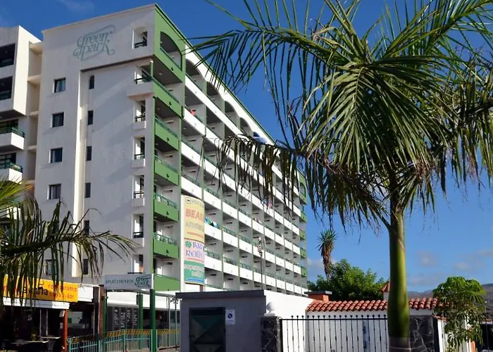 מלון דירות Park 2*