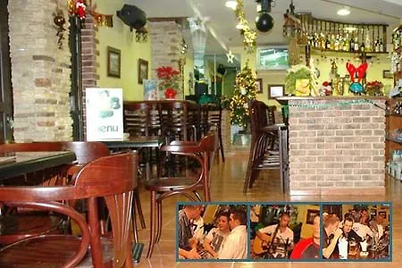 绿色公园公寓酒店 2* 普拉亚戴尔雷安格莱斯
