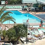 Park Aparthotel 2*