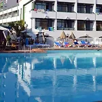 Park Aparthotel 2*
