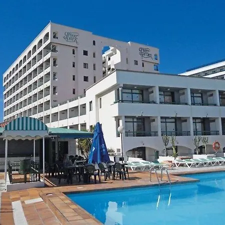 Park 公寓式酒店