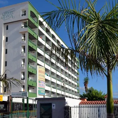 מלון דירות Park 2*